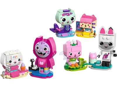 Image of the LEGO Gabby's Brick-Built Cat Friends