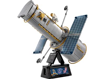 Image of the LEGO Hubble Space Telescope