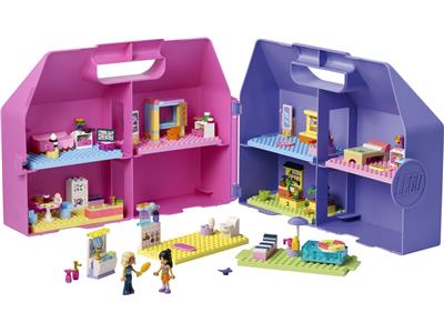 Image of the LEGO Creative Dollhouse Suitcase